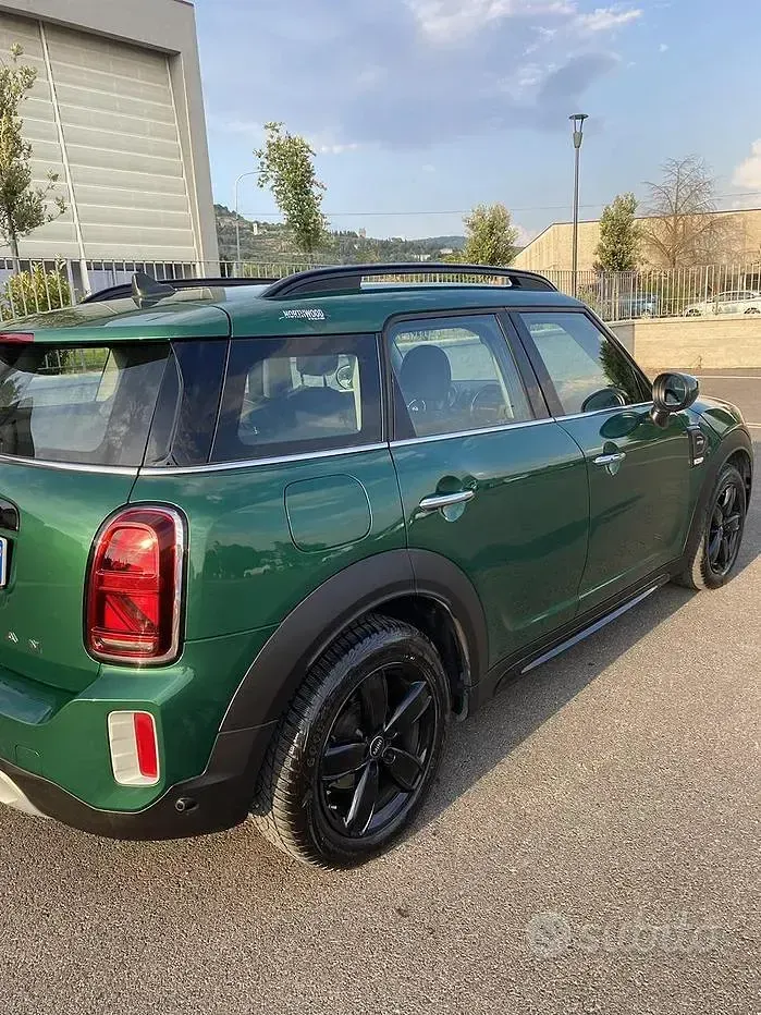 Usata Mini One D Countryman 116 CV (85 kW) 2021 Verde SUV