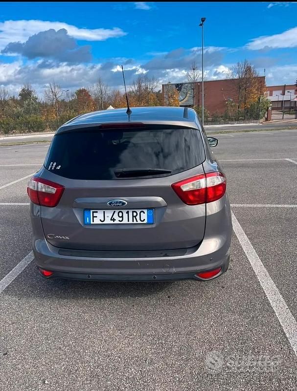 Usata Ford C-MAX 105 CV (77 kW) 2013 Grigio Monovolume