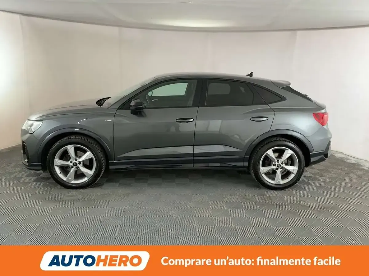 Usata Audi Q3 S-Line 150 CV (110 kW) 2022 Grigio SUV