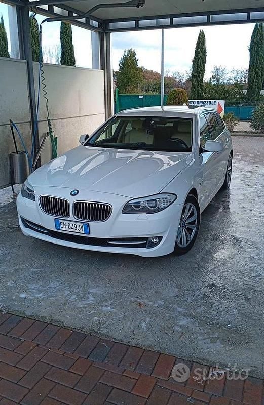 Usata BMW 520 2012 Bianco Station wagon