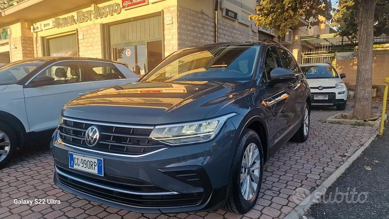 Usata VW Tiguan Life 150 CV (110 kW) 2021 Grigio SUV