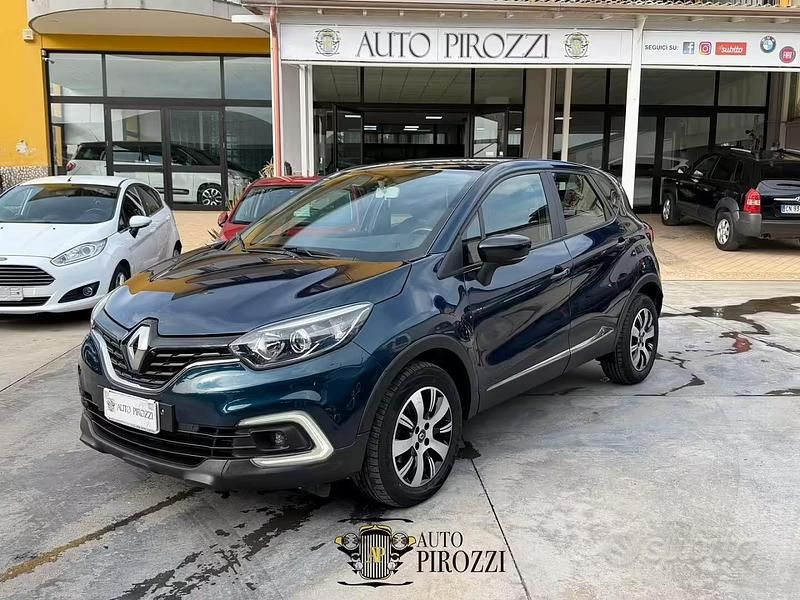 Usata Renault Captur 90 CV (66 kW) 2018 Nero SUV