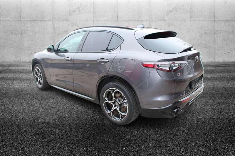 Usata Alfa Romeo Stelvio Veloce 280 CV (205 kW) 2023 Grigio SUV