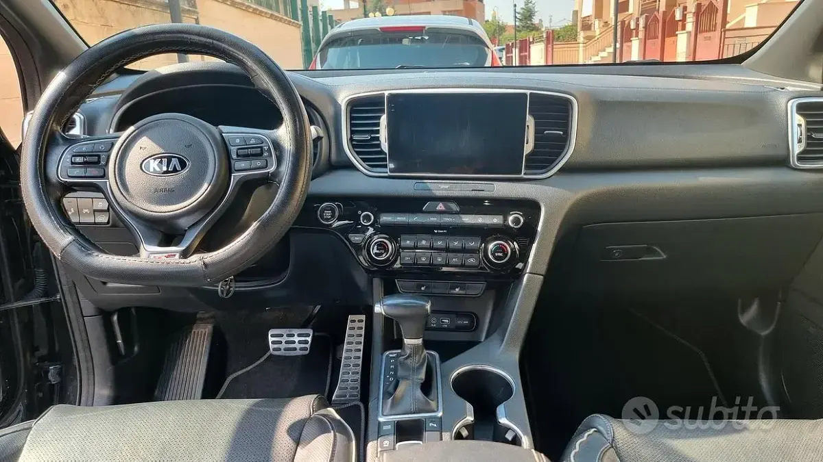 Usata Kia Sportage GT-Line 141 CV (103 kW) 2017 Nero SUV