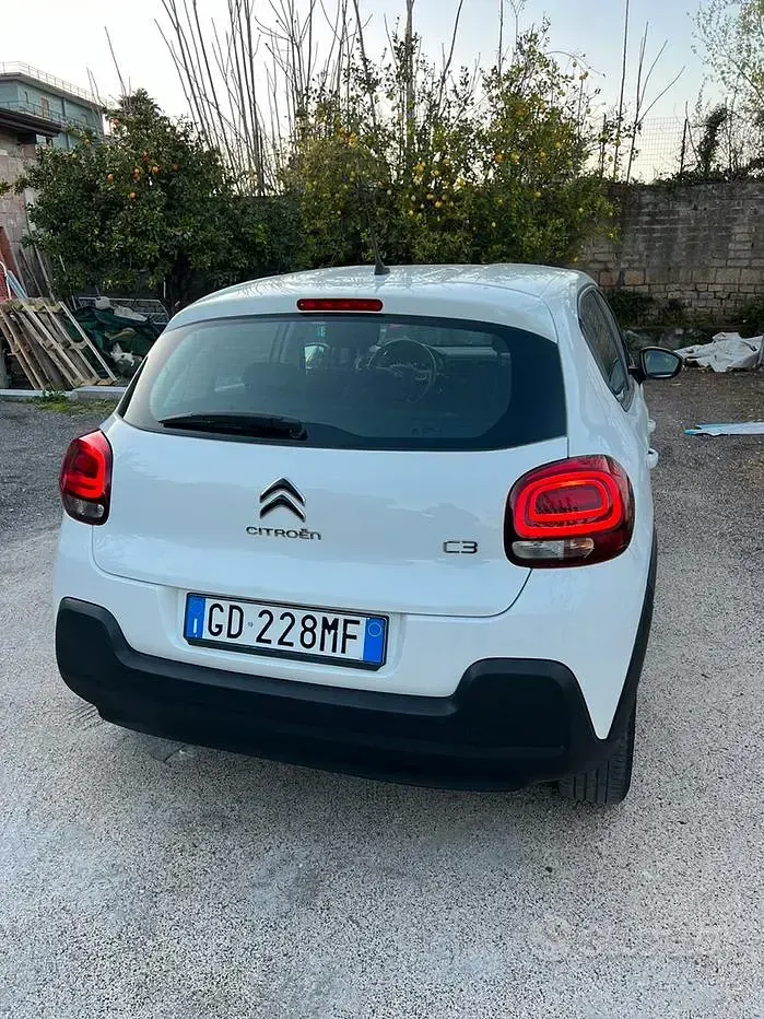 Usata Citroën C3 83 CV (61 kW) 2020 Bianco Utilitaria