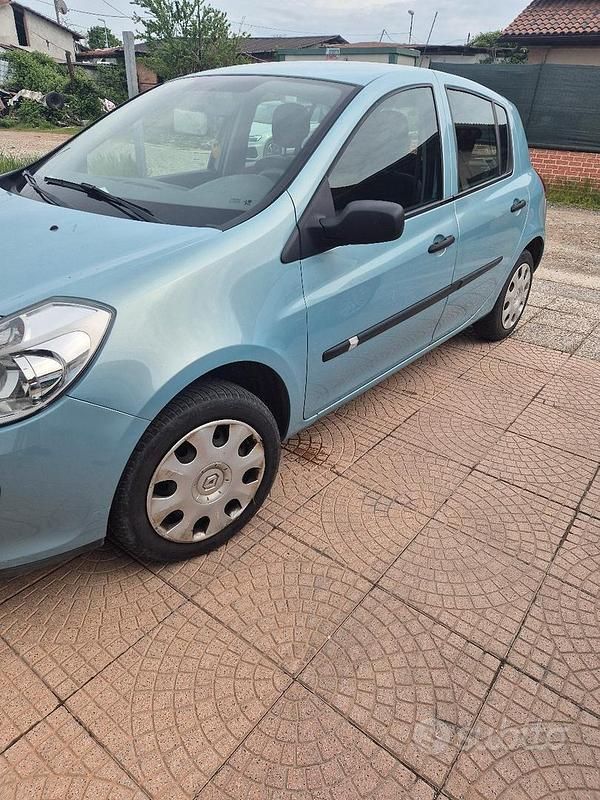 Usata Renault Clio II 2008 Verde Berlina