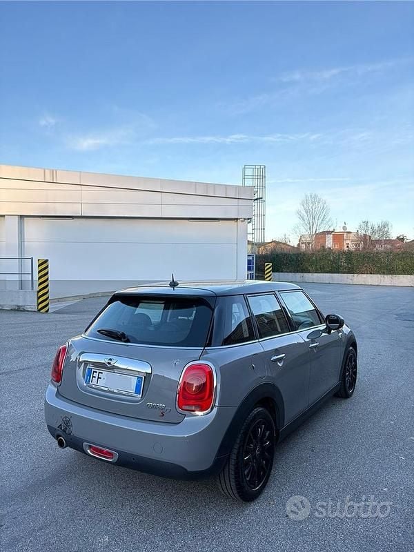 Usata Mini Cooper D Business 116 CV (85 kW) 2015 Utilitaria