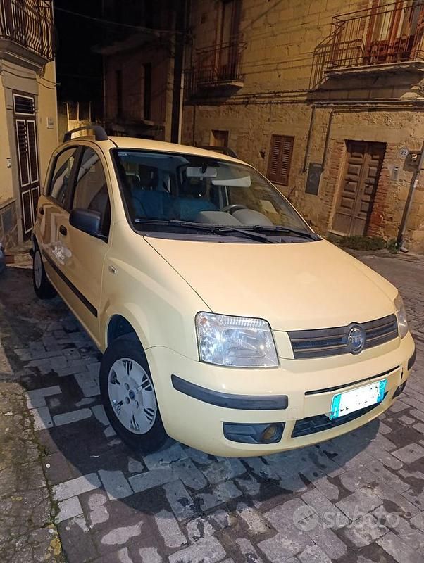 Usata Fiat Panda 2004 Giallo Utilitaria