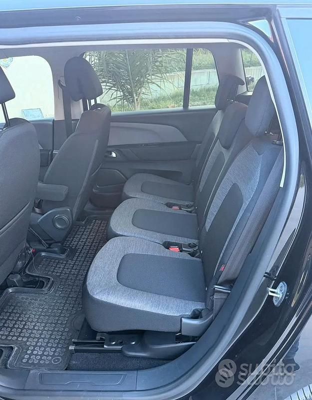 Usata Citroën C4 SpaceTourer 131 CV (96 kW) 2021 Nero Monovolume
