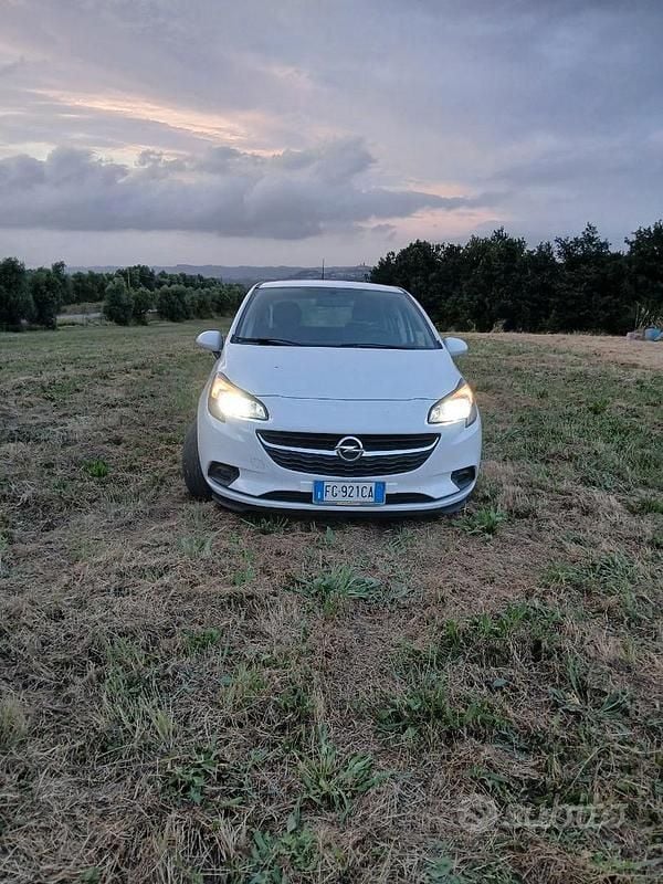 Usata Opel Corsa 95 CV (69 kW) 2016 Bianco Berlina