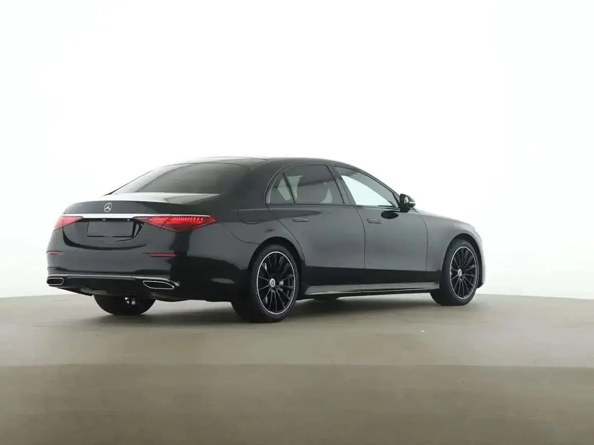 Usata Mercedes S450 AMG 367 CV (269 kW) 2025 Nero obsidiana Berlina
