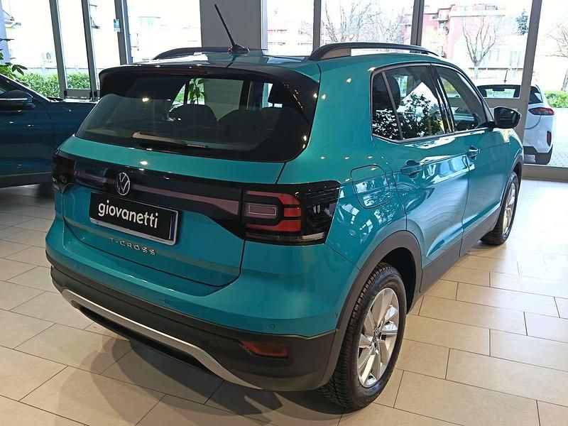 Usata VW T-Cross Life 110 CV (80 kW) 2024 Blu/azzurro SUV
