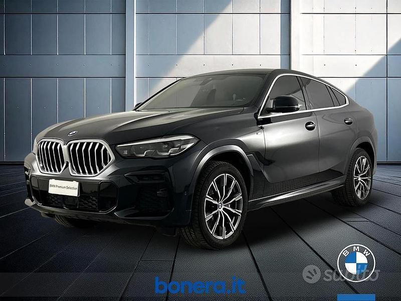 Nero Usata 2022 BMW X6 M Sport SUV | 56.900 € (Super prezzo) - Immagine 1/3