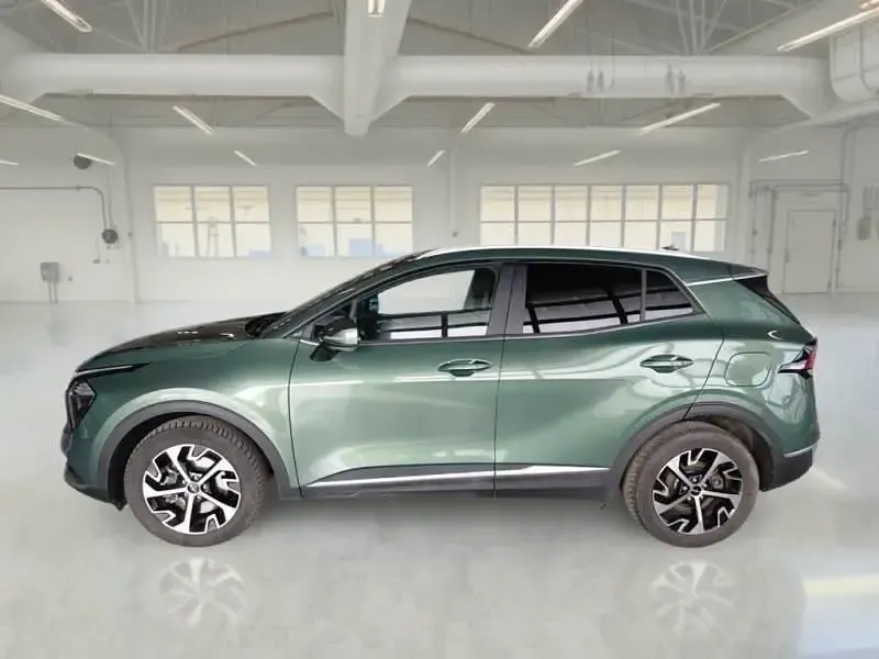 Usata Kia Sportage Style 229 CV (168 kW) 2023 Verde SUV