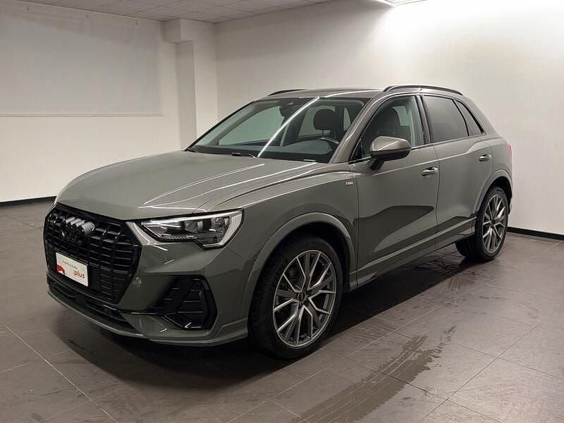 Usata Audi Q3 S-Line 150 CV (110 kW) 2022 Grigio SUV