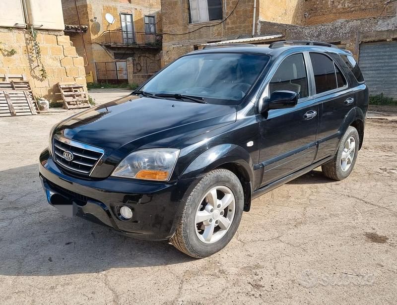 Nero Usata 2006 Kia Sorento SUV | 5500 € (Molto cara) - Immagine 1/4