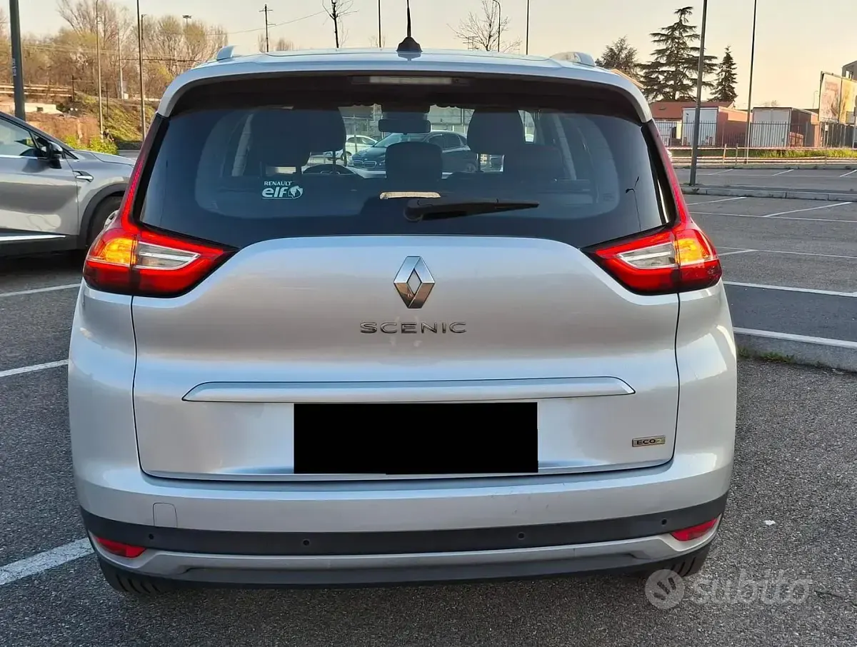 Occasion Renault Scenic E-Tech 110 PK (80 kW) 2018 Grijs MPV