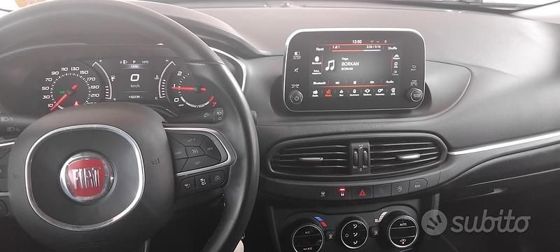 Usata Fiat Tipo Business 120 CV (88 kW) 2017 Station wagon