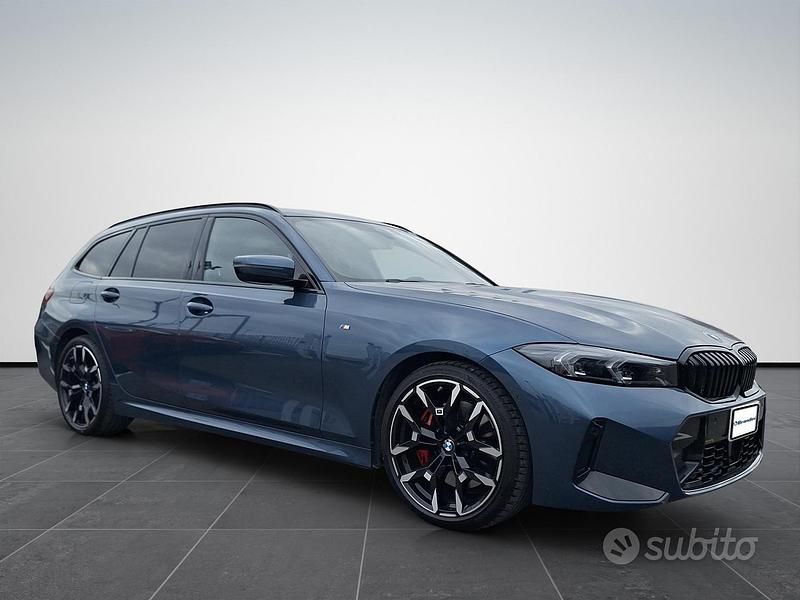 Usata BMW 320e Comfort Edition 190 CV (139 kW) 2025 Arctic race blue metallic Station wagon