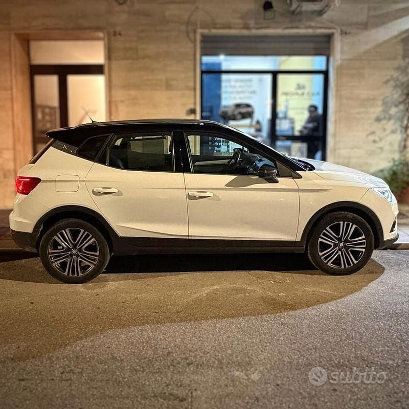 Usata Seat Arona XCELLENCE 95 CV (69 kW) 2021 Bianco SUV