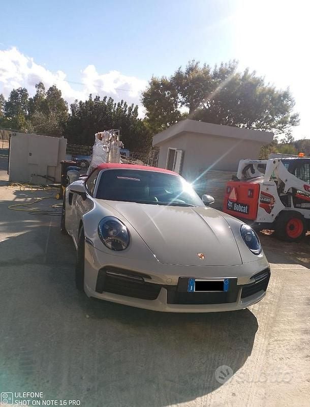 Usata Porsche 911 Turbo 581 CV (427 kW) 2021 Grigio Cabrio