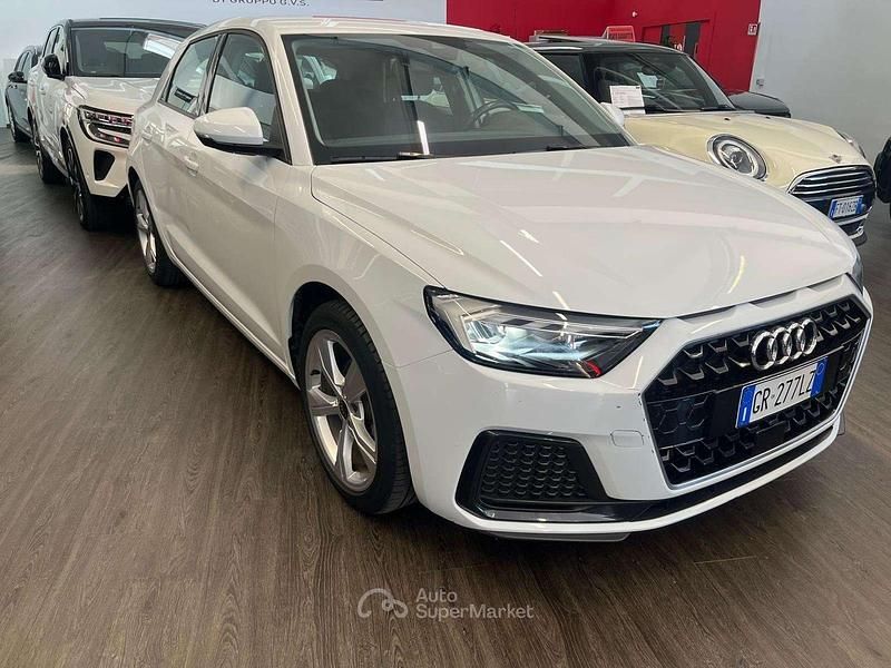Bianco Usata 2023 Audi A1 Sportback Advanced Plus Due volumi | 22.000 € (Ottimo prezzo) - Immagine 1/4
