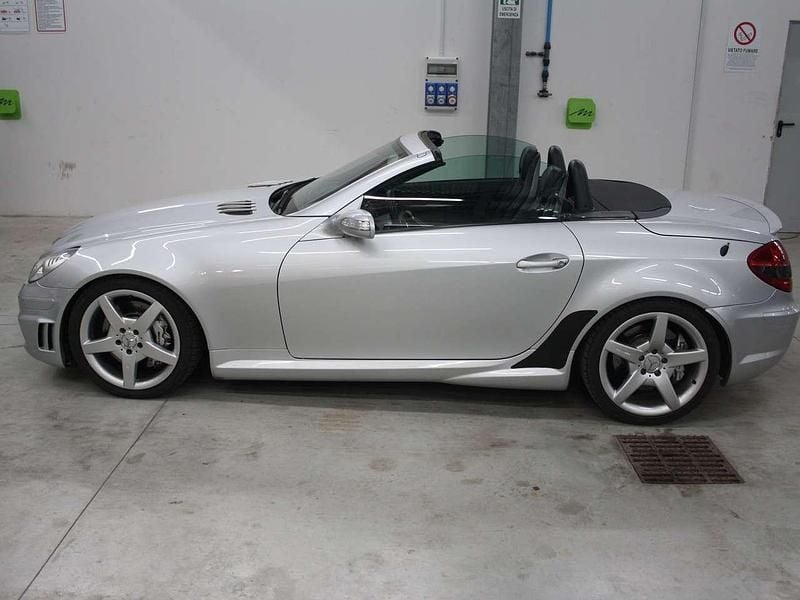Usata Mercedes SLK55 AMG AMG 360 CV (264 kW) 2004 Grigio Cabrio