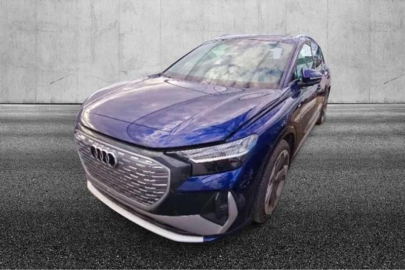 Blu/azzurro Usata 2024 Audi Q4 e-tron S-Line SUV | 49.950 € (Ottimo prezzo) - Immagine 1/4