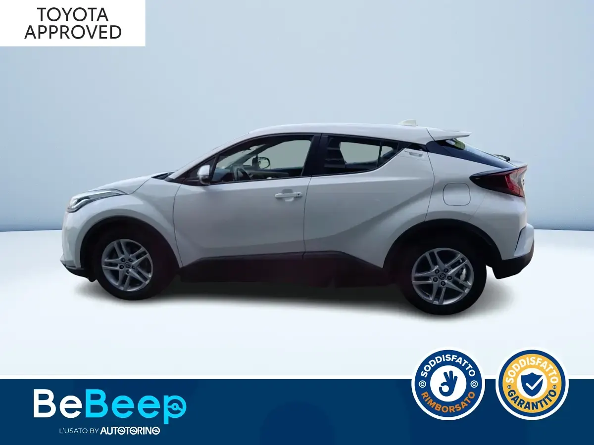 Usata Toyota C-HR Active 122 CV (89 kW) 2023 Bianco pastello SUV