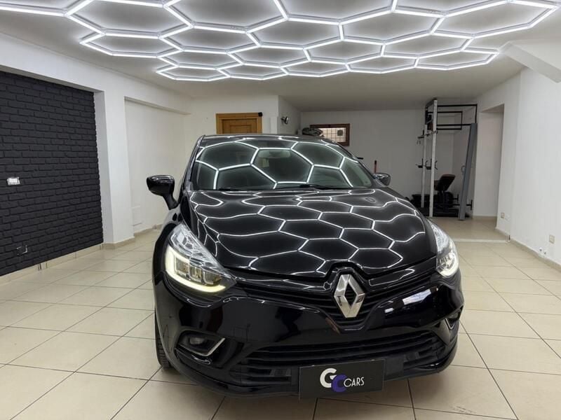 Usata Renault Clio IV Bose Edition 118 CV (86 kW) 2016 Nero Berlina