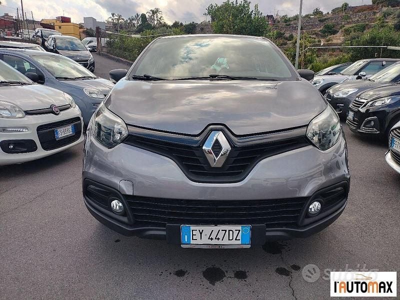 Usata Renault Captur 90 CV (66 kW) 2015 Bianco SUV