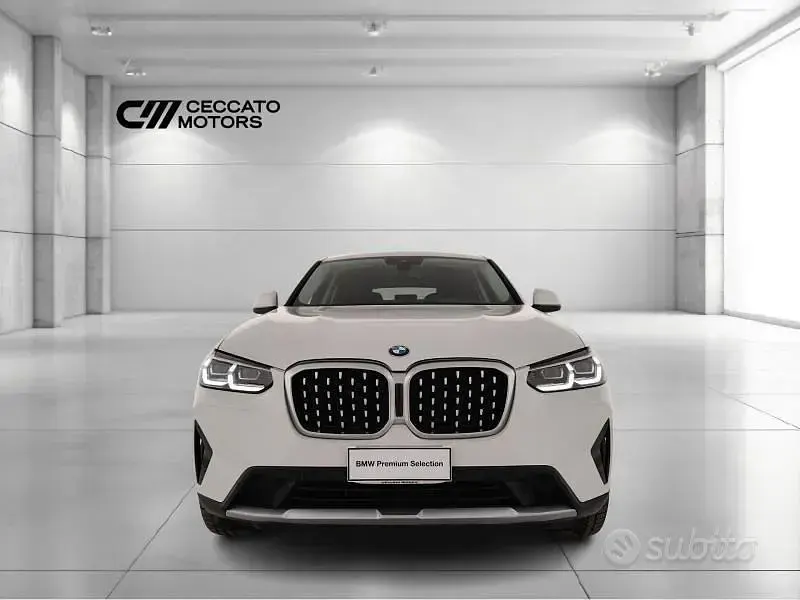 Usata BMW X4 190 CV (139 kW) 2022 Bianco SUV