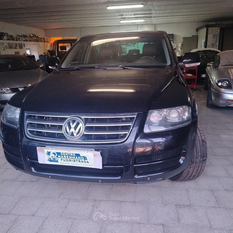 Nero Usata 2006 VW Touareg SUV | 7000 € (Buon prezzo) - Immagine 1/4