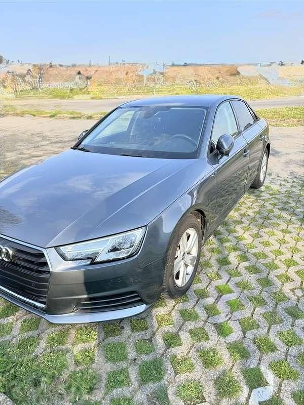 Usata Audi A4 Business 150 CV (110 kW) 2017 Berlina