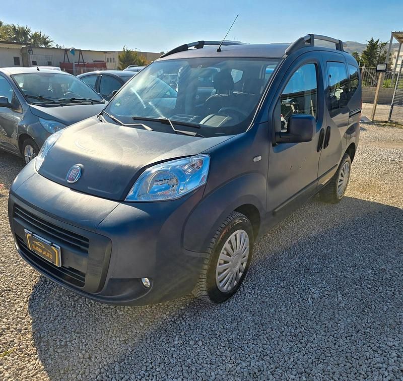 Usata Fiat Qubo Trekking 74 CV (54 kW) 2011 Blu Monovolume