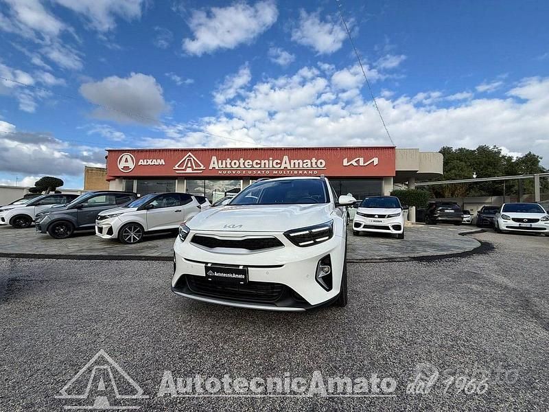 Usata Kia Stonic Style 79 CV (58 kW) 2025 Bianco SUV