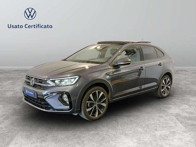 Usata VW Taigo R-line 110 CV (80 kW) 2022 Smoky grey metallizzato deep black perla SUV