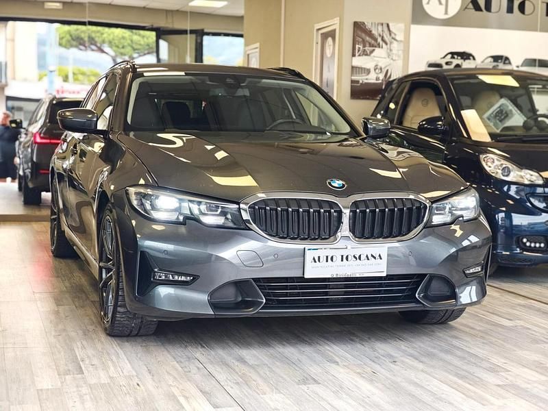 Usata BMW 320e M Sport 190 CV (139 kW) 2021 Grigio Station wagon
