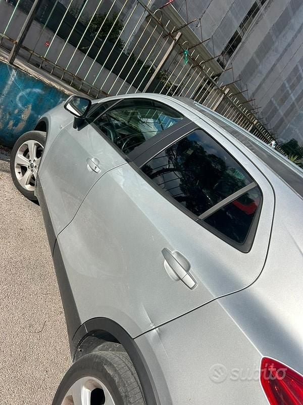 Usata Opel Mokka 131 CV (96 kW) 2014 Grigio SUV