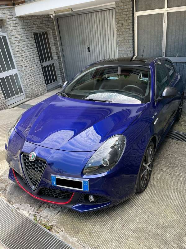 Usato 2016 Alfa Romeo 1750 1.7 Benzin 241 CV (24.000 €)
