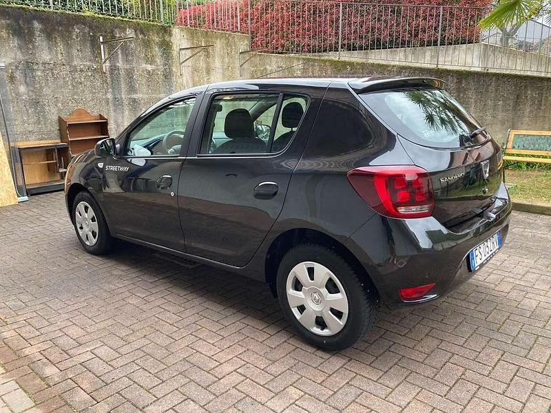 Brugt Dacia Sandero Comfort 73 HK (53 kW) 2018 Sort Sedan