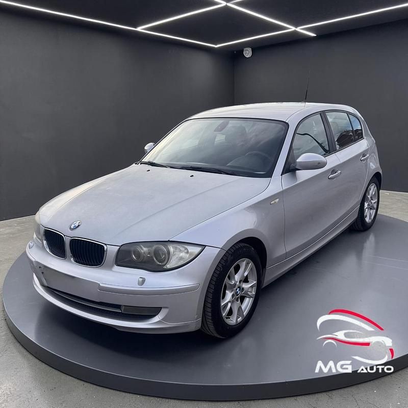 Usata BMW 118 Comfort Edition 143 CV (105 kW) 2008 Argento Utilitaria