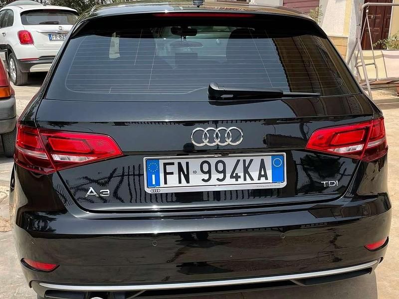 Usata Audi A3 Sport 116 CV (85 kW) 2018 Nero Berlina