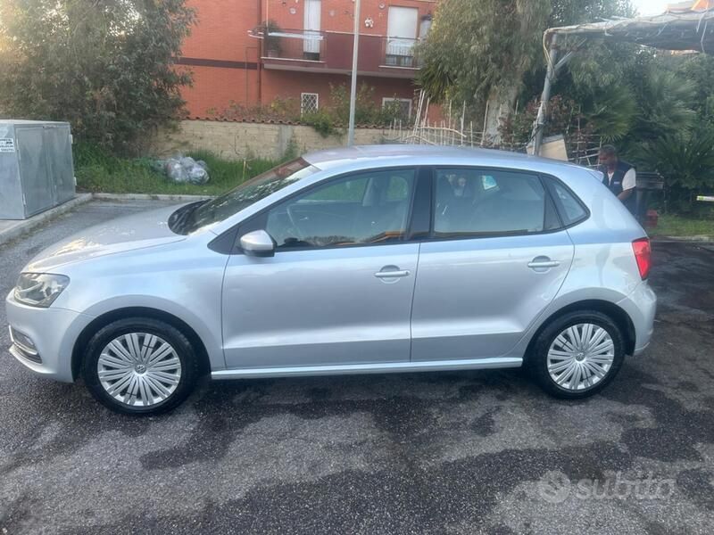 Usata VW Polo 75 CV (55 kW) 2016 Grigio Utilitaria