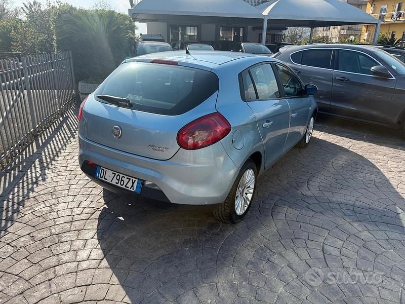 Usata Fiat Bravo 120 CV (88 kW) 2007 Blu Utilitaria