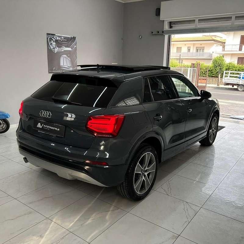 Usata Audi Q2 S-Line 116 CV (85 kW) 2019 Argento SUV