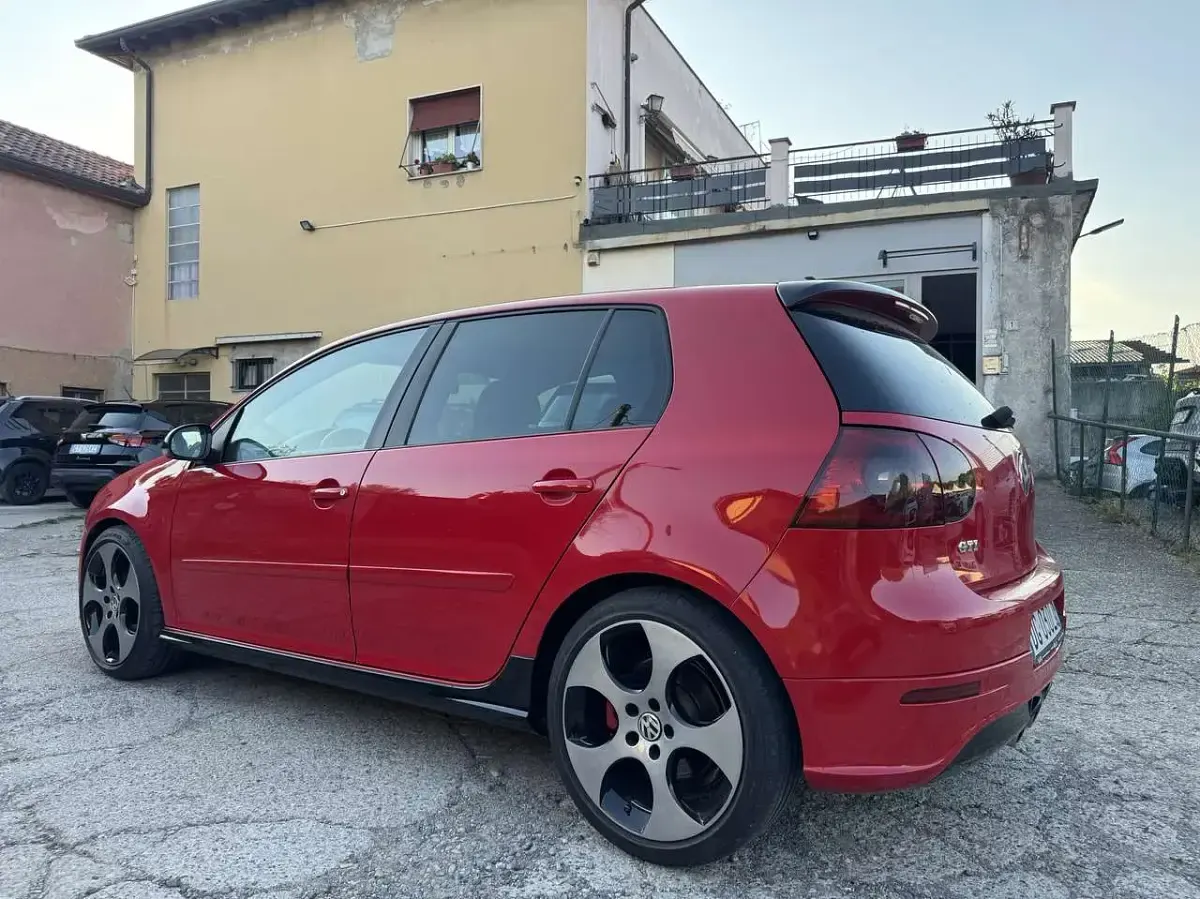 Usado VW Golf V GTI 200 CV (147 kW) 2007 Other Berlina