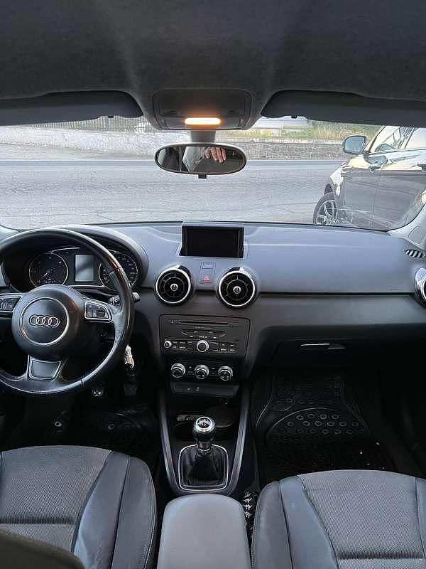 Usata Audi A1 Sportback Attraction 105 CV (77 kW) 2012 Utilitaria