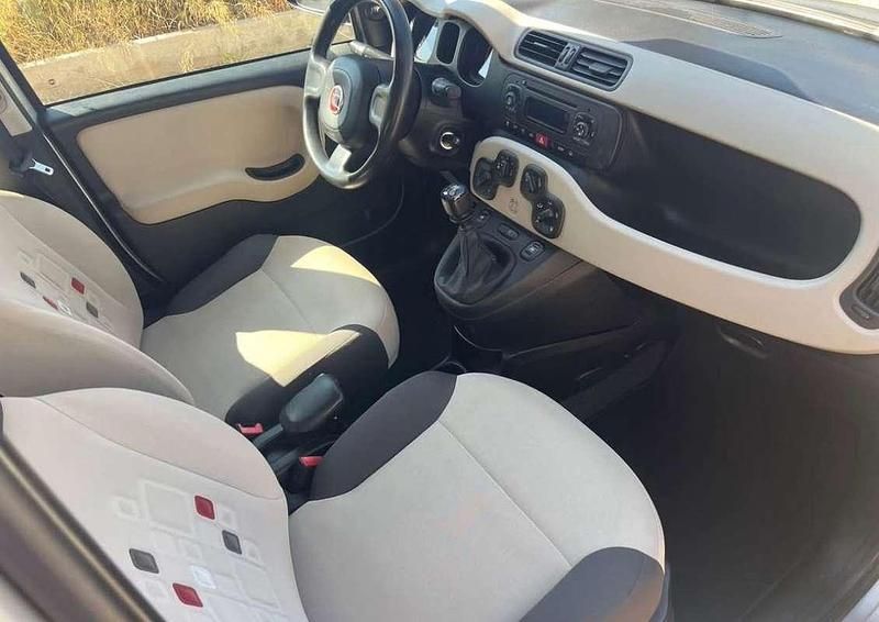 Usata Fiat Panda 69 CV (50 kW) 2016 Argento Utilitaria