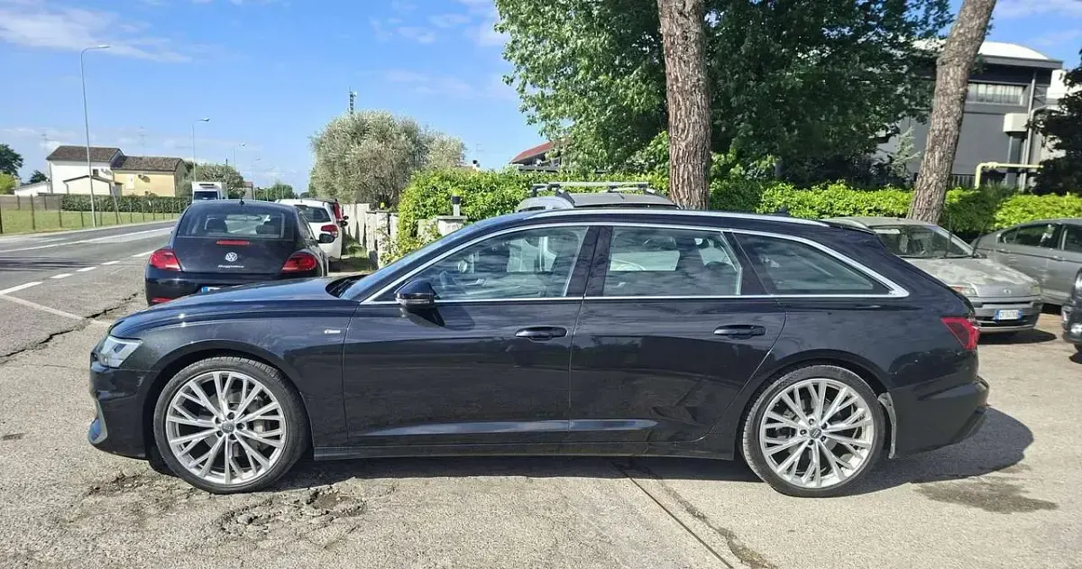 Usata Audi A6 Ambiente 286 CV (210 kW) 2019 Nero Station wagon